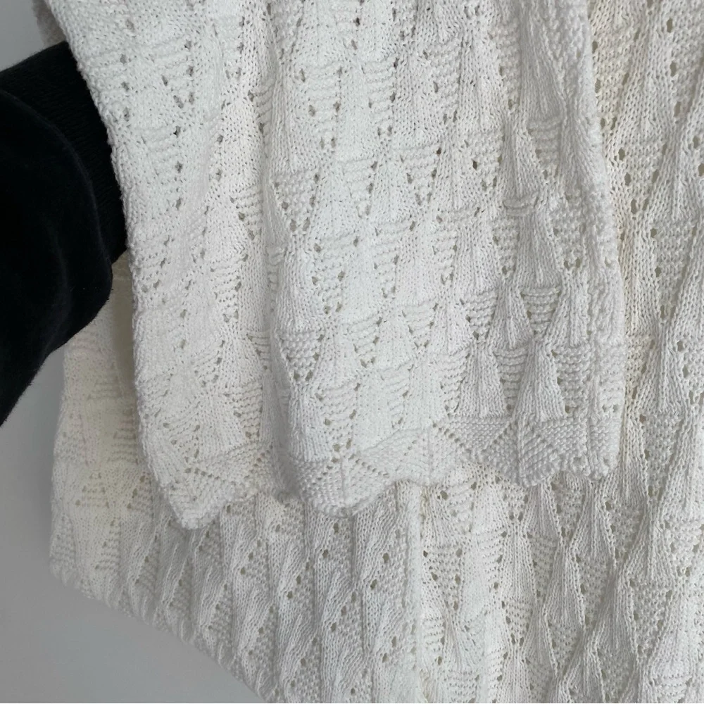 Wayf Crochet Pants Cream/White -‎ Size XL NWT